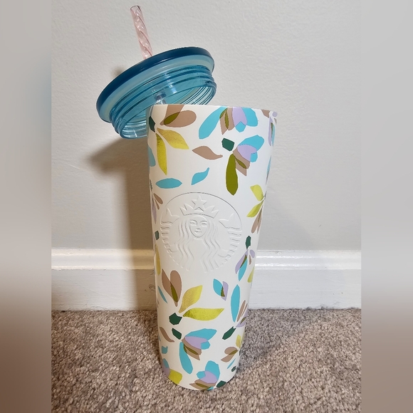 2023 Starbucks New Release Winter Snowdrop Matte Tumbler Venti 24 OZ - Picture 1 of 6
